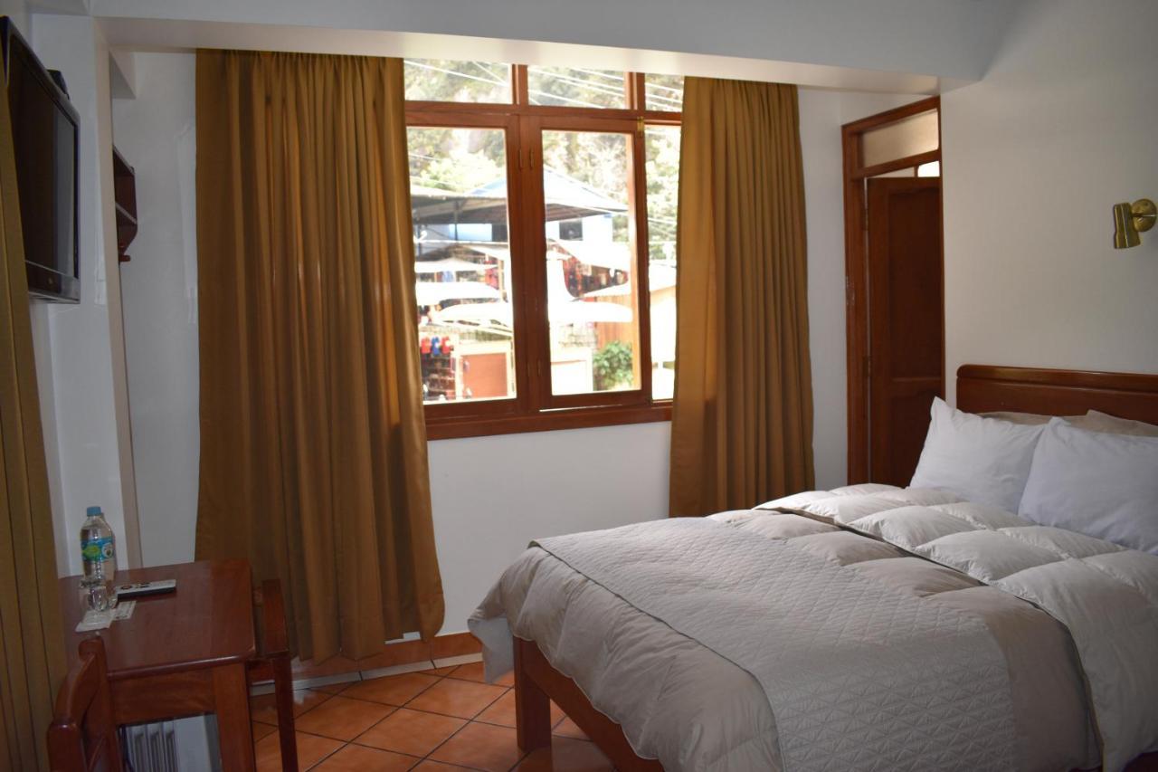 Casa De Luz Hotel Machu Picchu Exterior photo